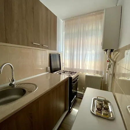 Away - Chic And Cozy Daire